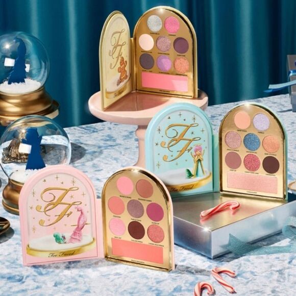 BNIB~Too Faced Let it Snow Globes Limited Edition Makeup Collection - Picture 12 of 14